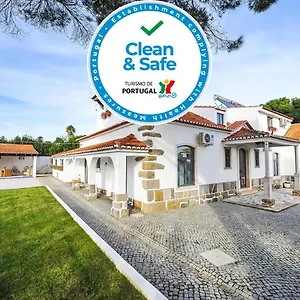 https://santo-antonios-guesthouse.hotels-lisbon-portugal.com