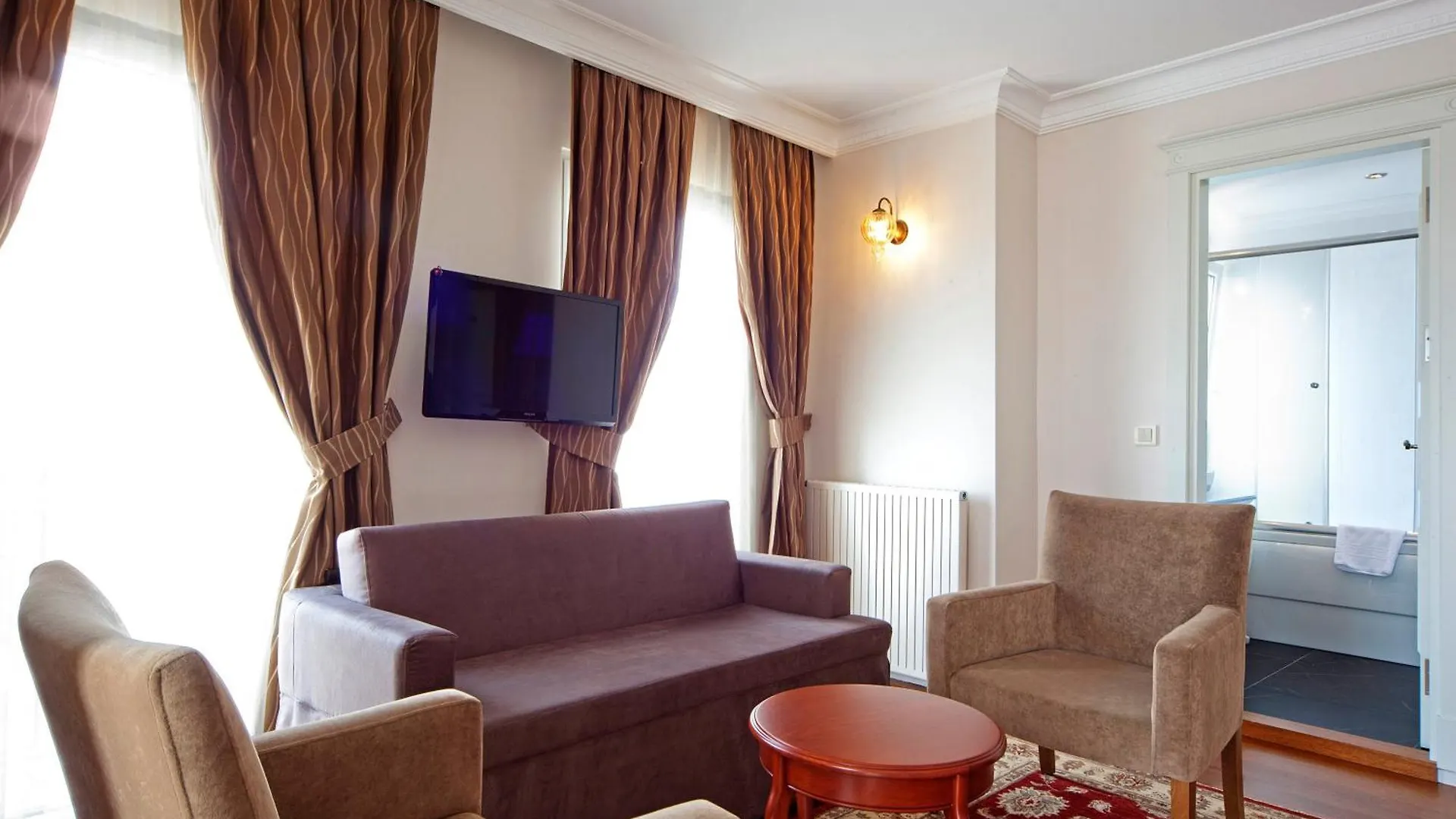 Aren Suites Isztambul 3*,